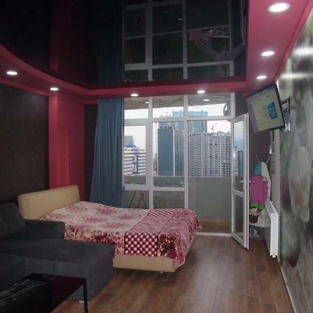 Apartment With Black Sea View Batumi Kültér fotó